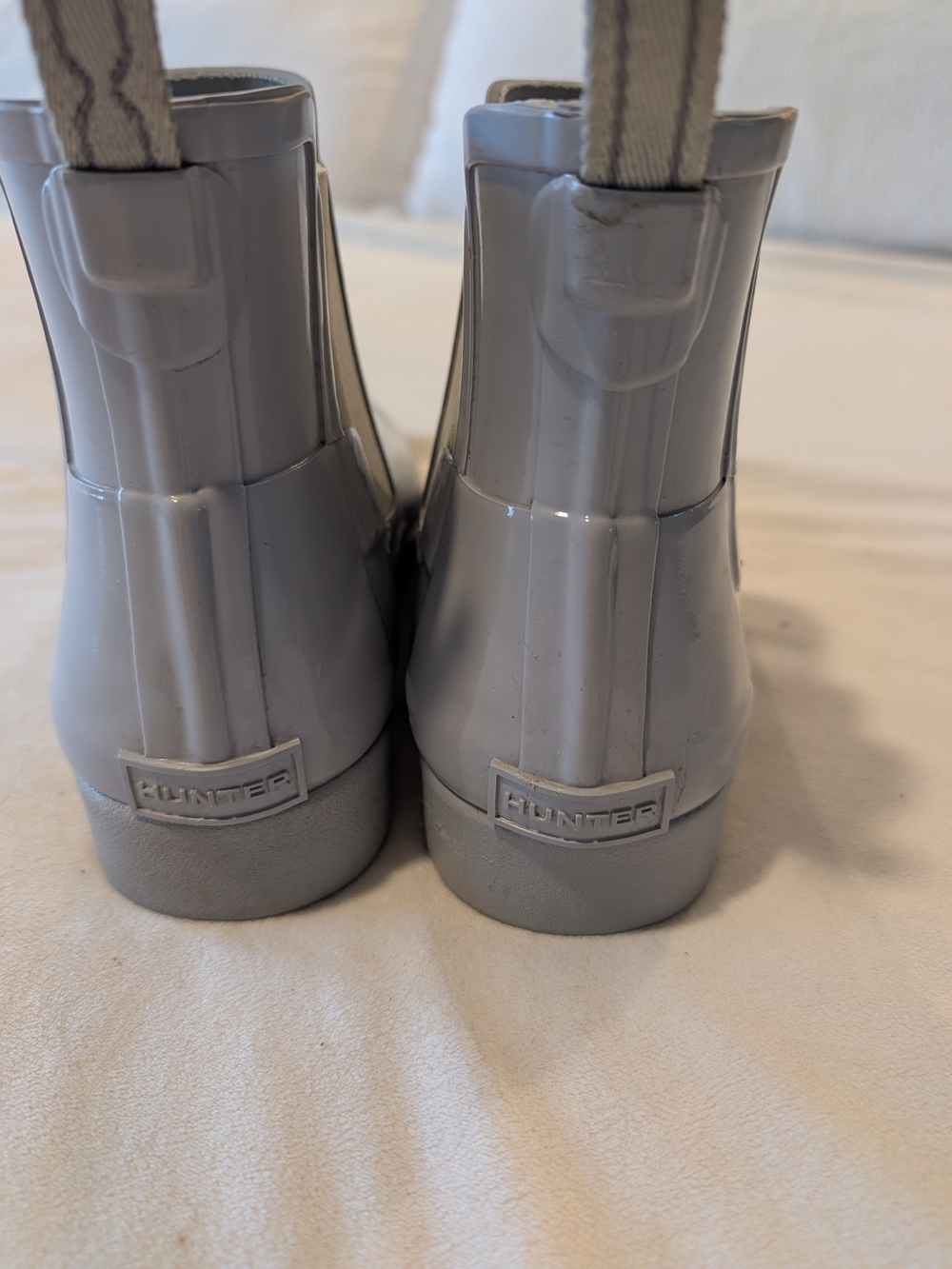 Hunter Glossy Light Gray Chelsea Rain Boots for Women - Picture 3 of 6